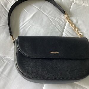 Calvin Klein Black and Gold Crossbody Bag with Chain Strap